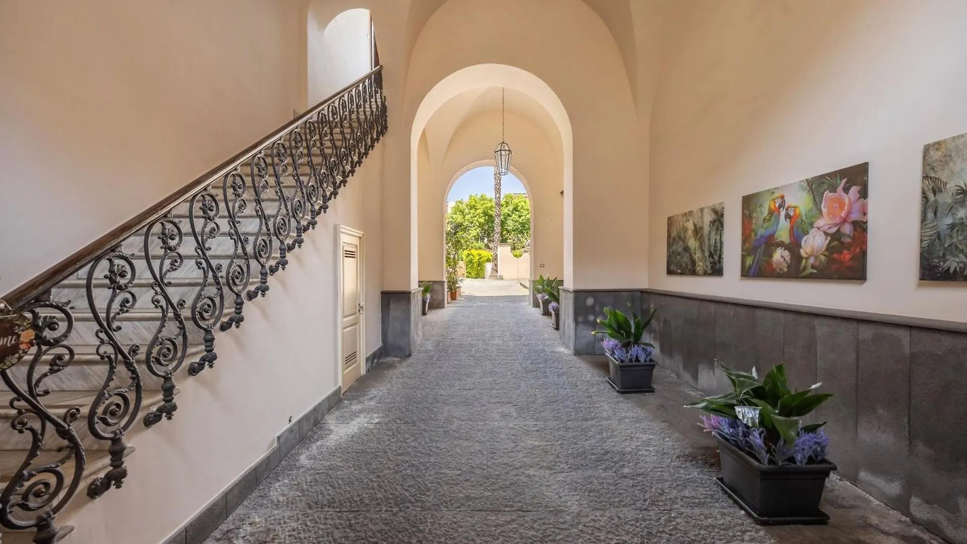 Delightful Luxury Home With Heated Pool Near Catania, Taormina, The Sea And Mount Etna By Sicilian Relaxing Homes Giarre Casa de Férias
